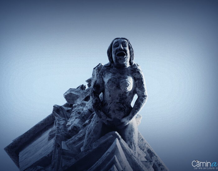 Gárgolas Piedra Valencia Misteriosa Ruta Valencia Misteriosa mágica con CaminArt