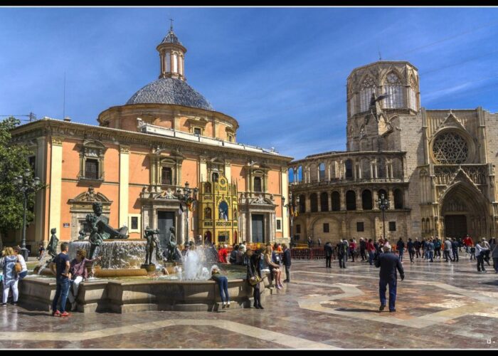 Ruta por el centro histórico de Valencia Ruta por el centro histórico de Valencia