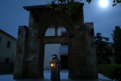 Ruta Camins Negres sobre la Valencia macabra y sangrienta crímenes históricos con CaminArt