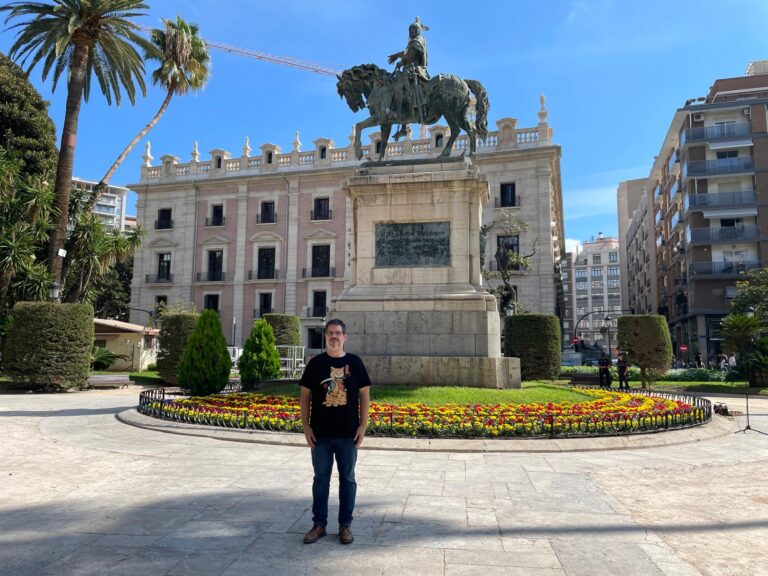 La estatua ecuestre del rey Jaume I en el Parterre