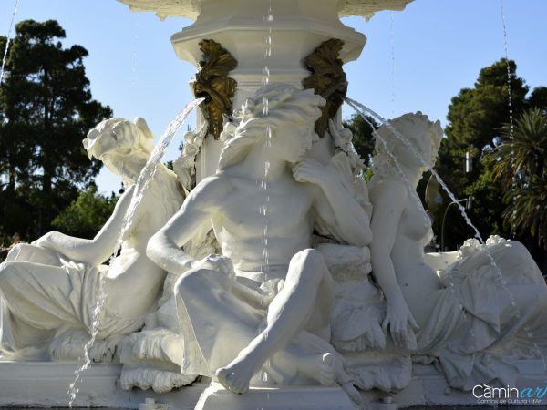 Ruta Barrio Exposición Valencia fachada Palacio de la Exposición Municipal y modernismo