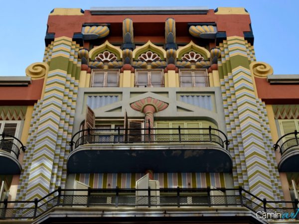 Experiencia cultural Valencia - Camins Modernistes Eixample Noble